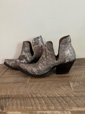 Ariat Dixon Metallic Silver Snakeskin Leather Western Ankle Boots 10029650